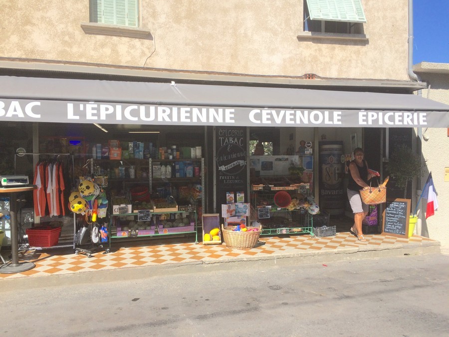 RÃ©sultat de recherche d'images pour "photo epicerie de sainte croix vallee francaise"