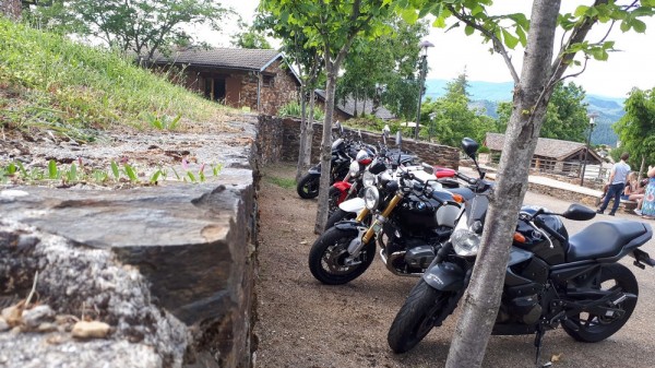 motards en cevennes